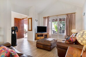 TV, DVD player, stereo