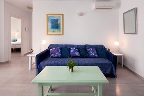 Fernseher, Kamin