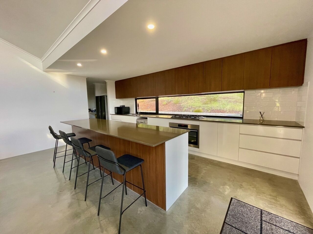 Villa Vines @ Rivendell Winery Estate — image 10