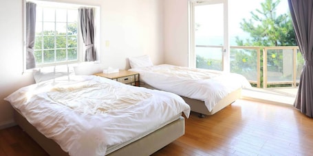 1 habitación, escritorio, wifi gratis y ropa de cama