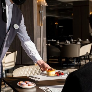 Restaurant - Windsor Hotel & Convention Center (Istanbul)