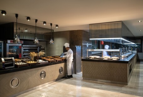Windsor Hotel Convention Center - Image 103