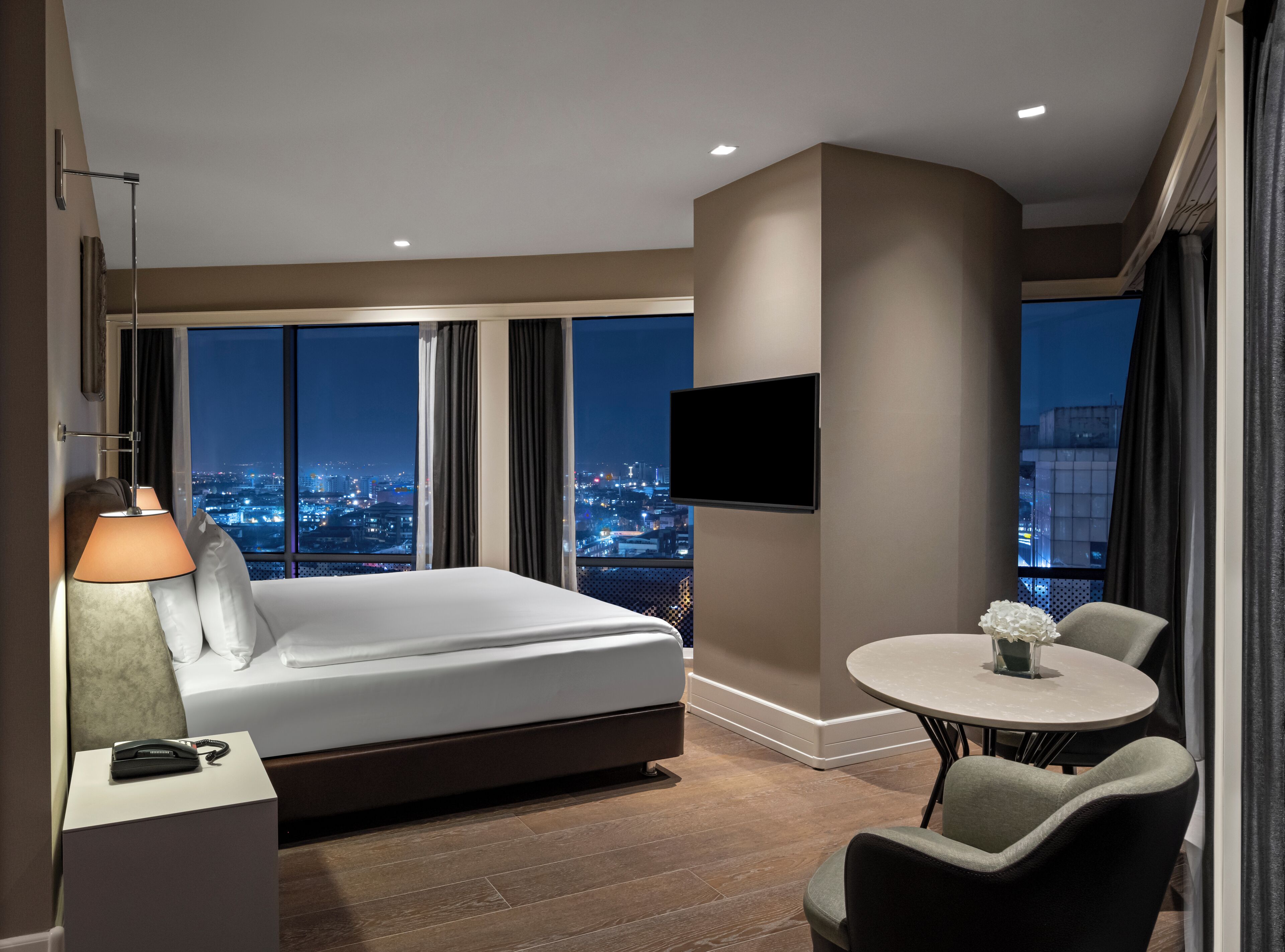 Golden Horn Suite | Minibar, desk, laptop workspace, soundproofing