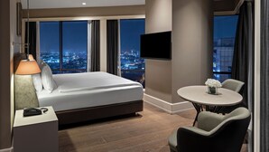 Golden Horn Suite | ミニバー、セーフティボックス (室内)、デスク、ノートパソコン用作業スペース