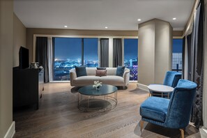 Marmara Suite | บริเวณนั่งเล่น | ทีวีจอแอลซีดี 52 นิ้ว พร้อมช่องดาวเทียม, ทีวี