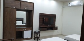 Kamar Triple Deluks | Fasilitas kamar