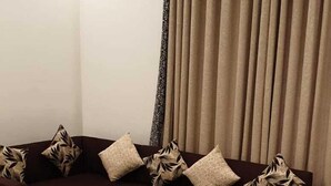 Room amenity - Asaish Inn III (Karachi)