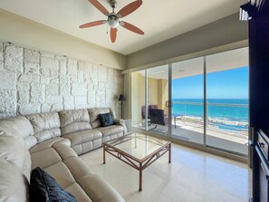 TV, offices - Hidden Gem Condo with Pools & Private Beach #503 (Puerto Peñasco)