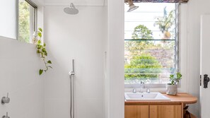 Bathtub, hair dryer - Mullum River House - waterfront heritage home (Mullumbimby)
