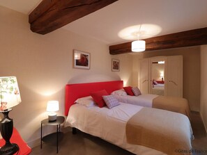 4 habitaciones y wifi gratis 