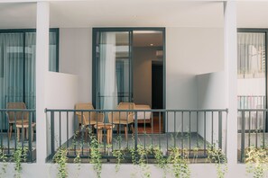 Habitación doble, balcón | Balcón