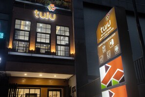 Exterior - Tuju Arteri Pods (Jakarta)