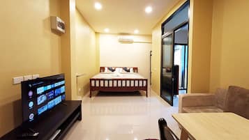 Deluxe-Doppelzimmer | Schreibtisch, kostenloses WLAN, Bettwäsche