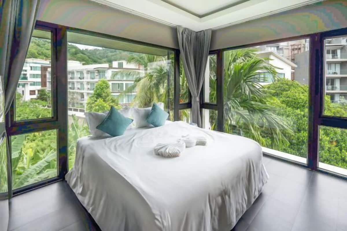 1 Schlafzimmer, Minibar, Schreibtisch, schallisolierte Zimmer