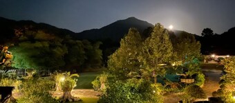 シンガサナ ヴィラ