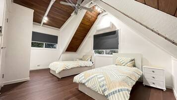 3 bedrooms, desk, iron/ironing board, WiFi