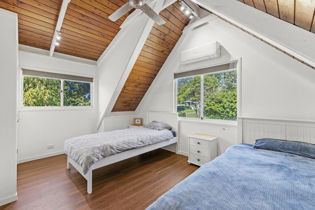 3 soverom, skrivebord, strykejern/-brett og wi-fi