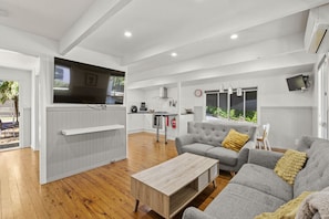 Nicht klassifiziertes Bild, 4 von 14, Schaltfläche