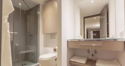 Lily Apartment18 With Kitchen in Frankfurt am Main
