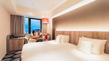 In-room safe, soundproofing, bed sheets