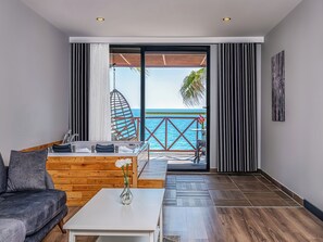 Premium bedding, free minibar, blackout drapes, soundproofing - Adora Calma Beach Hotel - Adults Only (Manavgat)