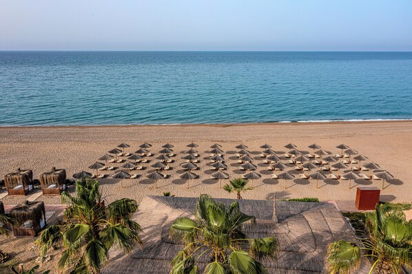 Plage privée, bar sur la plage