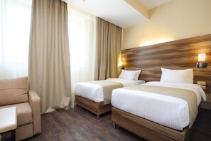 Camera Superior con 2 letti singoli | Biancheria da letto di alta qualità, minibar, una cassaforte in camera