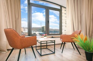 Family Room | In-room dining