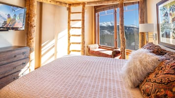 2 habitaciones, tabla de planchar con plancha y cuna de viaje