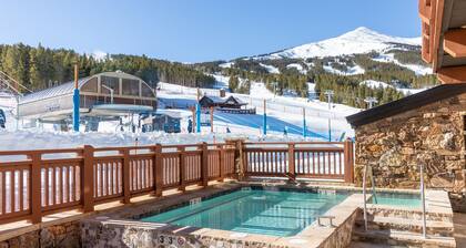 Crystal Peak Lodge. Ski-In/Ski Out. Luxury Condo.