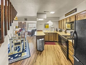 Fridge, microwave, oven, stovetop - Mountain Loft | Walk to Slopes & Summer Trails (Brian Head)