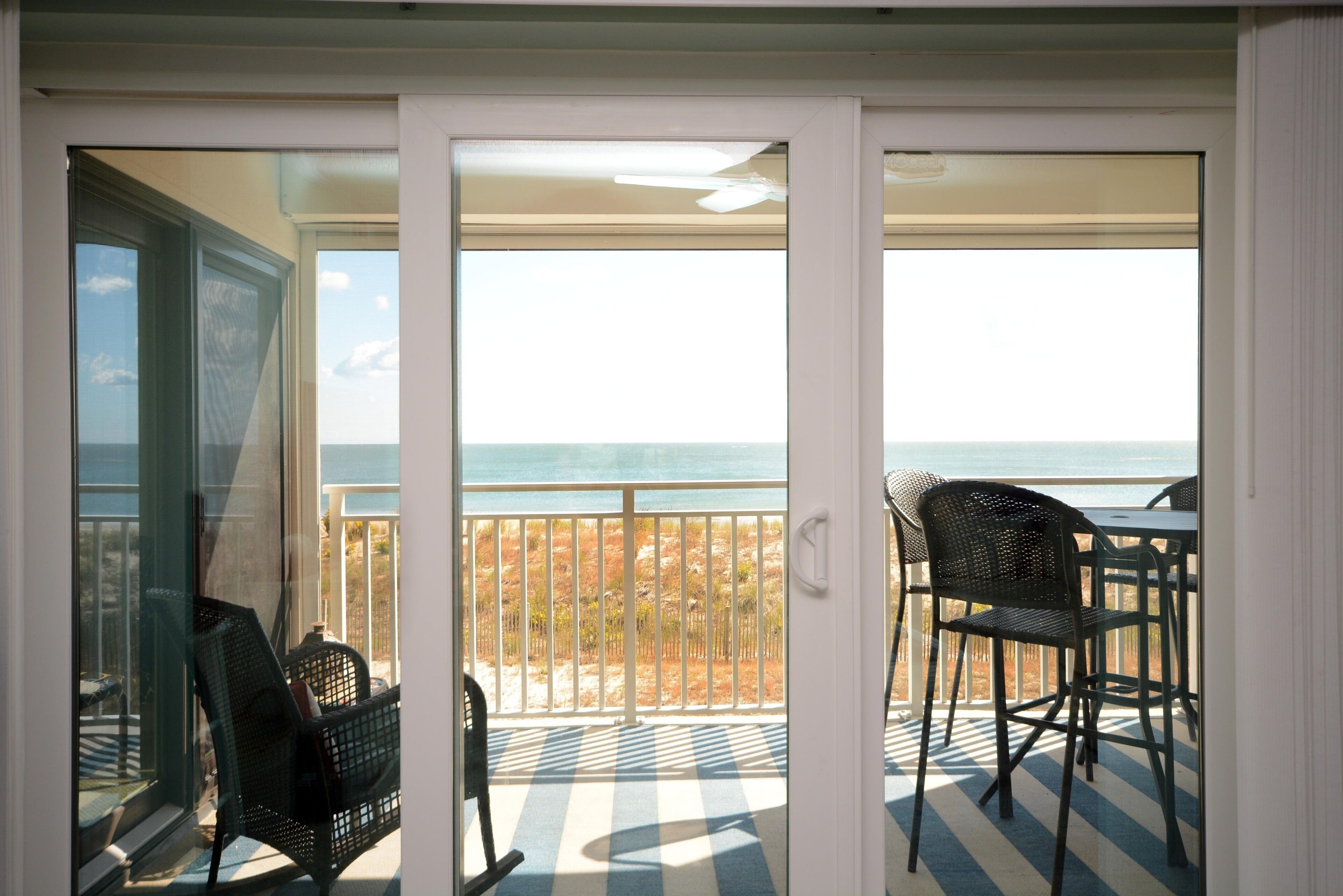 Come and enjoy your vacation at this stylish, oceanfront, 2 bedroom condo located in midtown and just couple steps away from the beach!