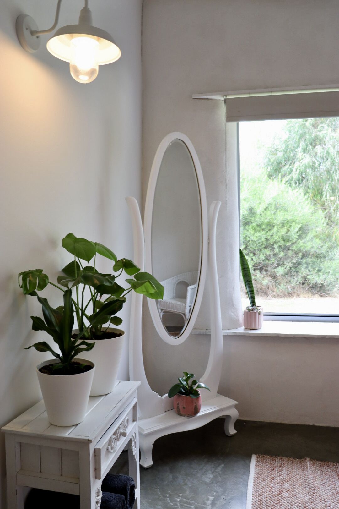 Tranquil & beautifully decorated new 1BR cottage  central to Dunsborough — image 8