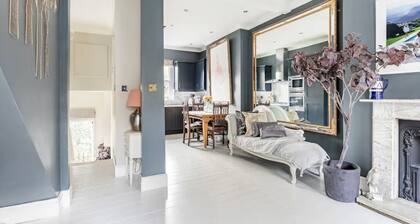 Magical Georgian House near Angel tube