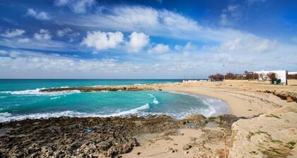 Independent apartment with sea view, Mancaversa