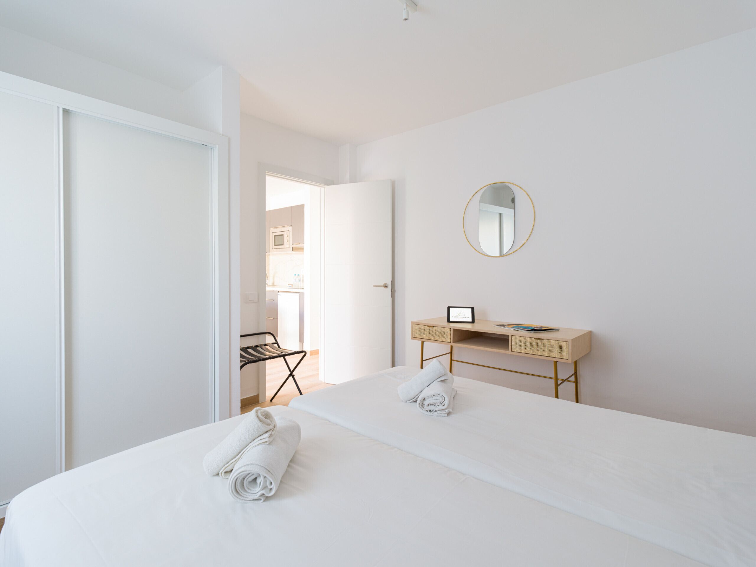 2 bedrooms, bed sheets