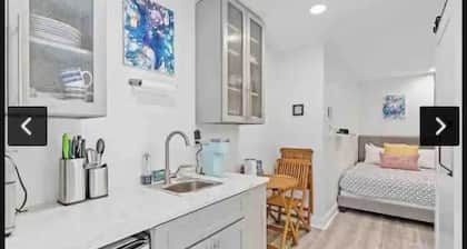 Unit "C": Private Own Entrance Beach PGA Golf LOCATION!!