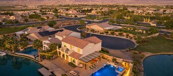 The Lakefront Social: An Extraordinary Waterfront Experience