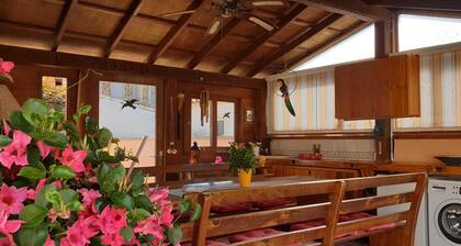 Beautiful vacation home with studio and pool in Empuriabrava