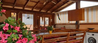 Beautiful vacation home with studio and pool in Empuriabrava