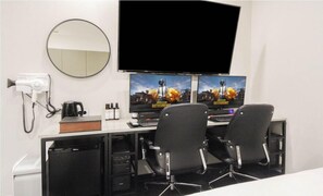 Deluxe Twin Room | Desk, free WiFi, bed sheets - Hotel Arentz (Anyang)