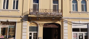 Sandor Central Studio Apartment