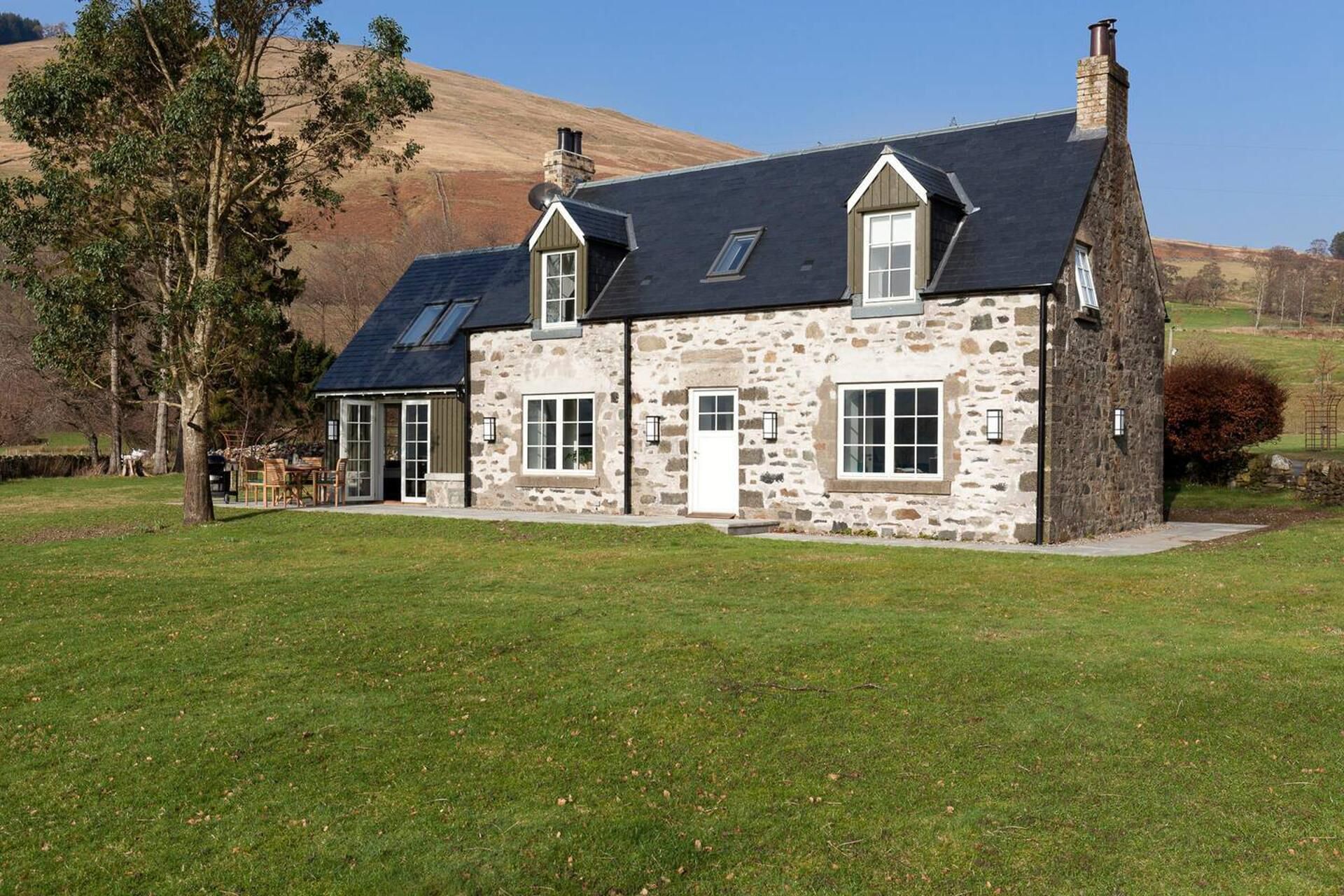 Cottage, Multiple Beds | Exterior