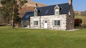 Cottage, Multiple Beds | Exterior