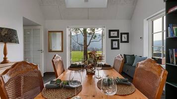 Cottage, Multiple Beds | Private kitchen