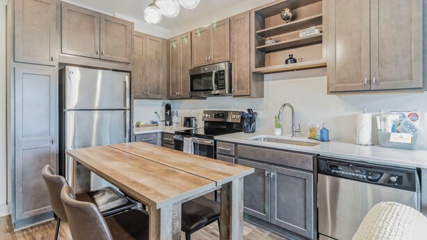 Condo, 1 Queen Bed with Sofa bed, Kitchen | Private kitchen - Music City Retreat (Nashville)