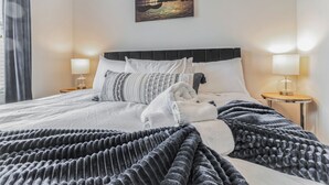 Condo, 1 Queen Bed with Sofa bed, Kitchen - Music City Retreat (Nashville)