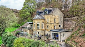 Cottage | Bahagian luar