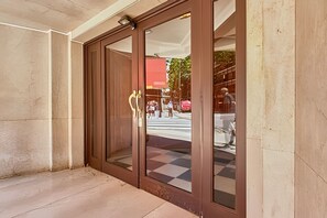 Exterior detail - Family 3BR Apartment in Best of Recoleta (CABA)