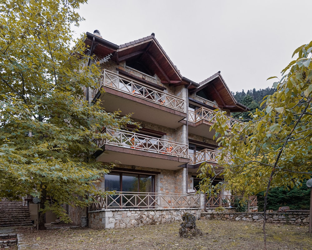 Parnassus Dreamwood Chalet - Grécia